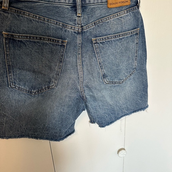 Denim shorts - Picture 2 of 4